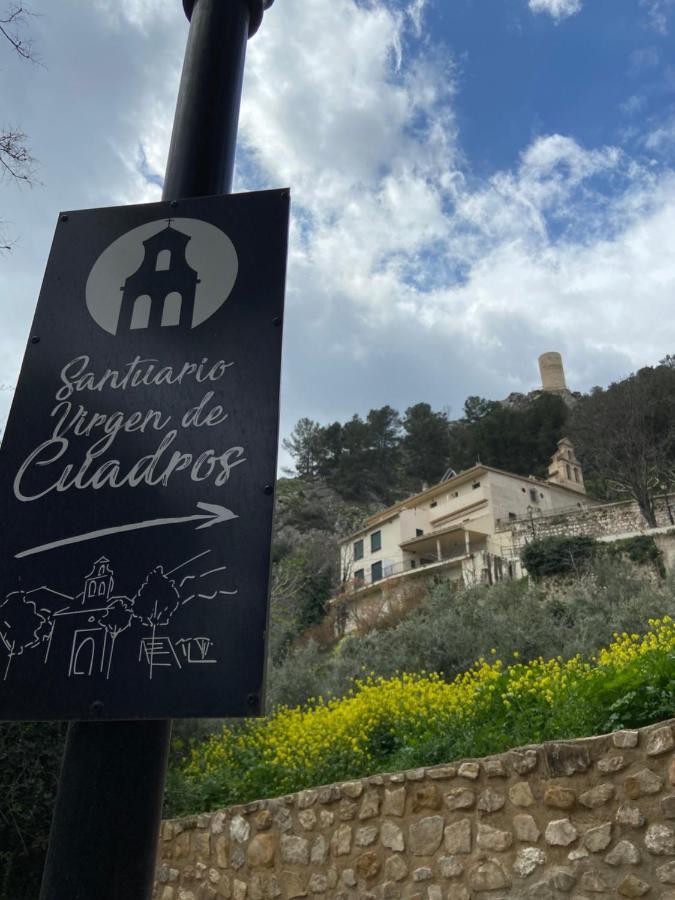Hostal Rural De Cuadros Bedmar y Garciez Eksteriør billede