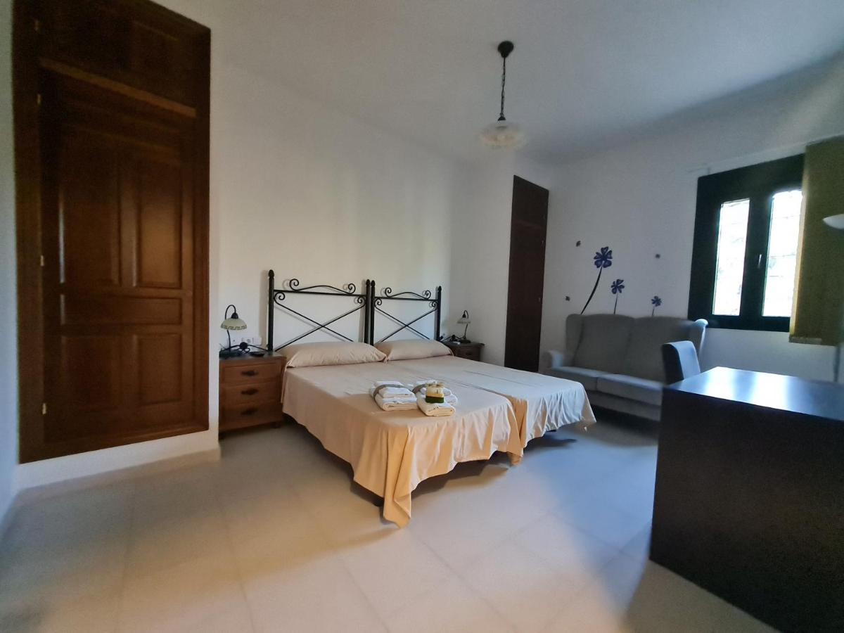 Hostal Rural De Cuadros Bedmar y Garciez Eksteriør billede
